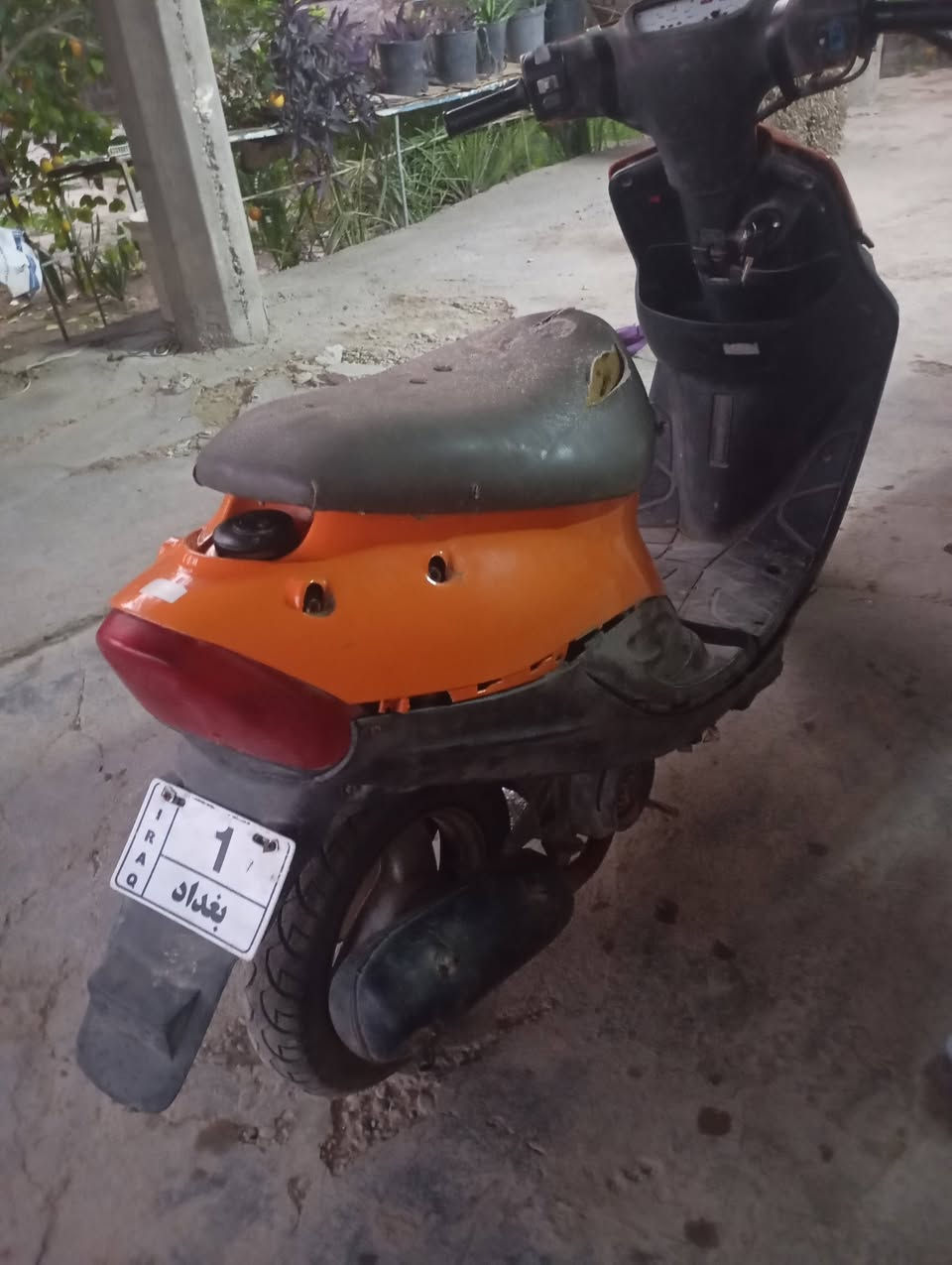 السلام عليكم  لبيع او مراوس بيجي تسع زروف 
كابريتر جديده 
باتري جديد 
مكاني تاجي جسر الفلاحات 
رقمي***********
