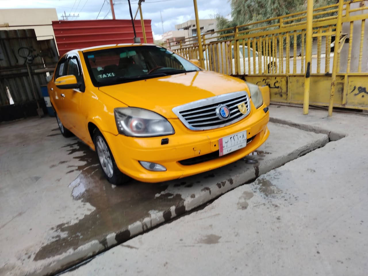 اسلام عليكم جيلي موبل للبيع كير محرك شواصي بل شرط تبريد شغال سنوية مشروع وطني لغايه 2030 شرط الغرامات والنقابة دفتر بانزين   كير ومحرك كورلا نحله          بيهة تريد تحويل تريد وكاله يرهم سياره اب اسمي.السعر 42.وبيها مجال  العنوان كركوك حي الخضراء ***********
