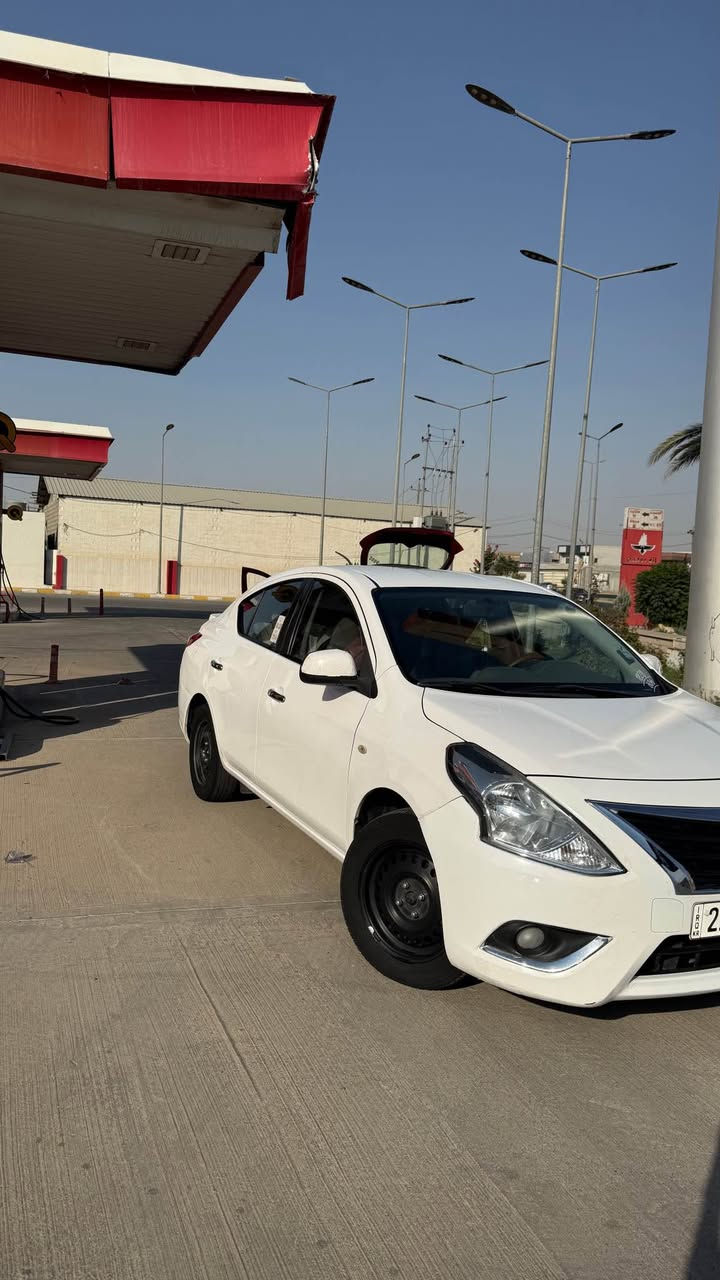 نيسان صني موديل 2021
ماشية /km 161
الضرر موضح بل سونار
سعر 95 قفل قفل قفل
سنوية جديدة باسمي كامل تحويل ثاني يوم
صدر جديد
حدادية خلفية جديدة
بلكات نوزلات فيت بمب كلها جديده مخليلها انطيك السيارة كلشي بشرط مكينة كير غرامات
تبريد
***********
كوبون بانزين موجود كركوك, العراق
