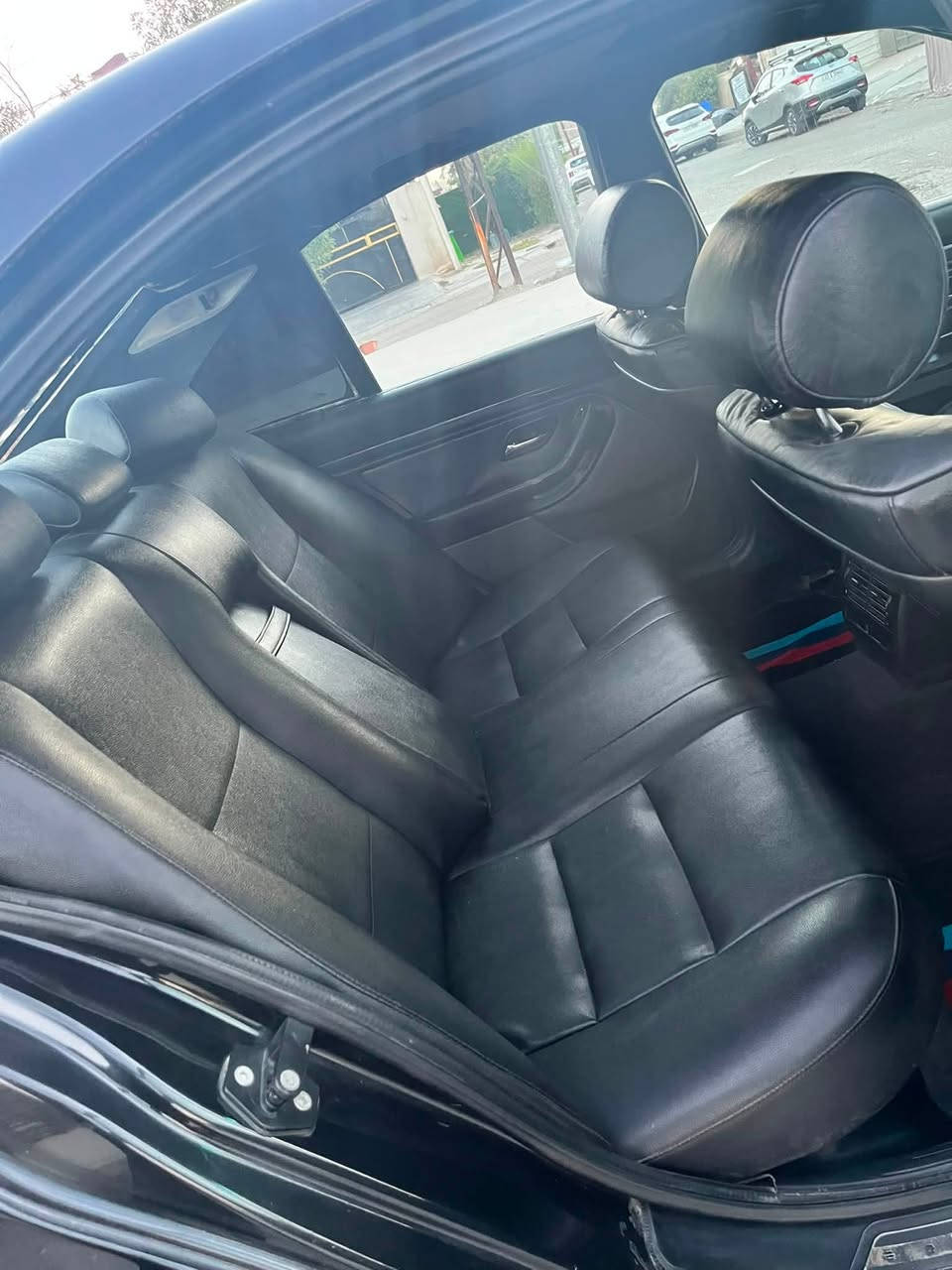 السلام عليكم البيع أو المراوس BMWدبليو صقر موديل 2000دبل فانوس 528مصبوغة حزام الجمالية كير محرك صدر تبريد تخم تاير 4جامات كهرباء مراية كهرباء سلايت كهرباء حساس امامي خلفي صاج ملكي دعاميات M سيدي جنجر كامرة خلفية تبريد ثلج حماوة ثابتة ريمونت سنوية رقم أربيل 29جاهزة مابيهة اي نقص مكان السيارة بغداد العامرية /***********///***********////السعر 96وبية مجال بصيط الرقام بيهة واتساب
