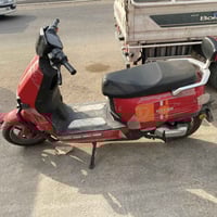 سلام وعليكم درجه الريان للبيع جديده ماشيه٥٠٠كيلو مكان بغداد حي الجامعه...