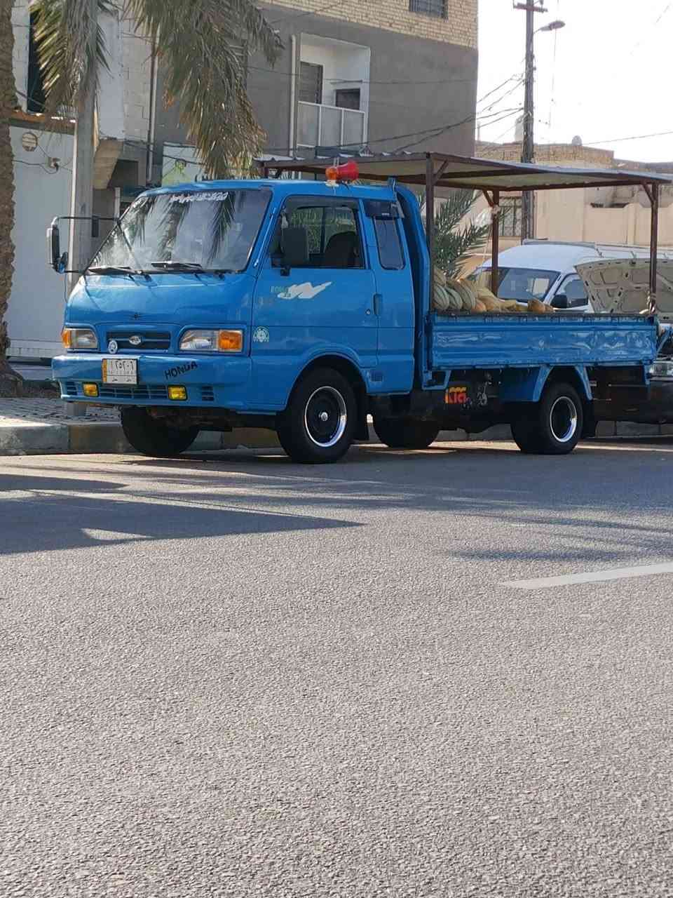 السلام عليكم ورحمه الله كيا حمل لي بيع موديل 1995سياره كلش حلوه أحله من الصوره مال جناي كير ومكينه مشروطات وتخم تأير جديد جواه واكسن جديد دواخل جديده السياره مال جناي وإذا انت جناي بس تبريد عوزه وعلي سياره كلش حلوه السعر ادك عليه واني خادم اشلع عيوني شهد الله هذ رقمي ***********
