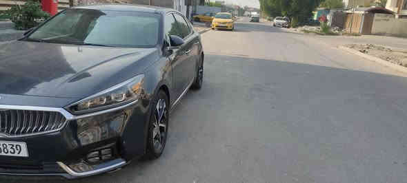 السلام عليكم
Kia cadenza SXL
2018
3300 gdi
السيارة فول مواصفات اعلى فئة 
79245 ميل ماشية 
بدون ايرباك  
بچم كبس 
مواصفات :

* بانوراما 
*ساوند سيستم هارمن كاردن
*شفتات بالستيرن
*كامرات 360
*تدفئة سترين
*تدفئة تبريد كشنات امامية
* تدفئة كشنات خلفية
* بردات خلفي وجانبي 
*تبريد قطعتين
*ذاكره خزن ميموري 
*شاحن لاسلكي 
*بصمه تشغيل وابوب وصندق 
*قفل صندوق
*مري قلاب وي الرجوع
*رادار امامي وجانبي 
* حساسات خلفيه ( واحد من الحساسات) بي مشكله
* كيجات بالجامه Head up display 
*تثبيت مسار
*مرايات شفط
*مرايا وسطيه ذكية 
وبعد كومة مواصفات ما اذكرهن 
صور الحادث موجوده بالمنشور سيارة سنوية ورقم جديد وبأسمي 
آسف للاطالة 
مكان السيارة :بغـــــداد
السعر 170$
للتواصل والتفاصيل :***********
