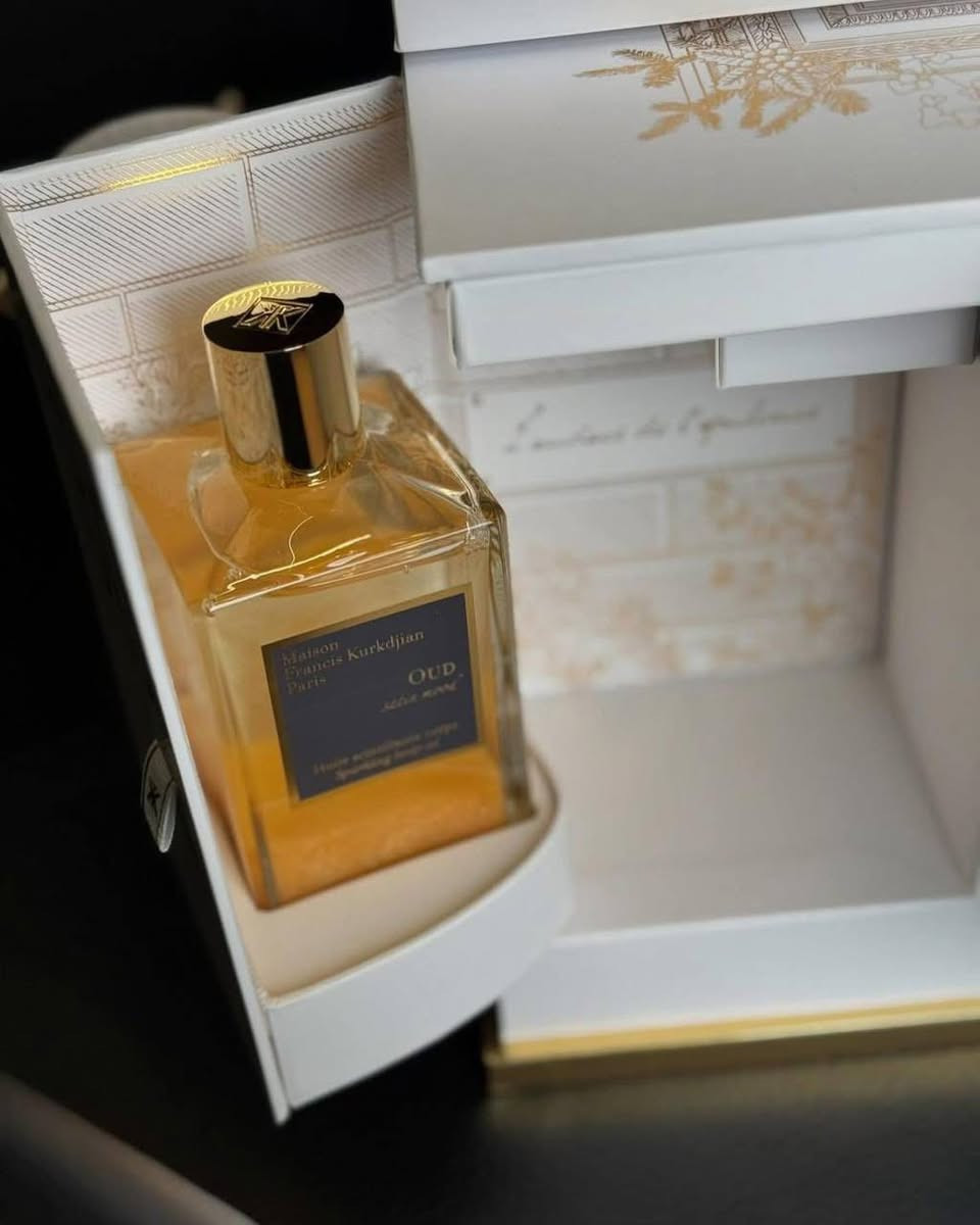 🎁 المجموعة سیت هدایا باريسية مميزة من maison francis kurkdjian  میزون فرانسیس کورکدجیان کالیندر
تتكون من 12 قطعة.

🎁🛍️ المجموعة سیت کالیندر میزون فرانسیس کورکدجیان، حالیا المتوفرة الجدید مسلفن للبیع.

✍️الملاحضة/ هذه المجموعة باهظة الثمن نظرًا لتخصصها. إذا كنت عميلًا، يُرجى التواصل فیس بوك.

🚕 یوجد لدي توصيل إلى جميع محافظات كردستان والعراق


**إذا كنت صاحب هذا الإعلان وتريد حذفه لأي سبب، رجاءا أرسل رسالة إلى الدعم الفني**