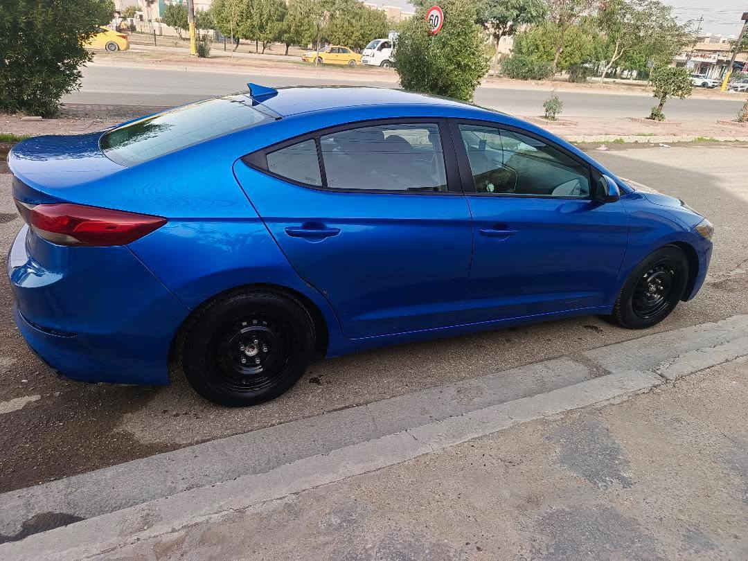 النترا 2017 امريكي 
 داخلة بدون ضرر + صور امريكا منشوره 
ايرباگات كلها سليمة 
جميع القطع ليبل واحد 
فقط صبغ  البوب اثر شخوط 
مكينة 2000 دوش  جديده صار سنه مبدله
ترايك وين متريد 
كير بلاد
شاشة
تحكم مقود
كروس سرعه 
رقم بابل بأسمي تحويل 
ماشية 146 و قابل للزيادة
سعر  118 و بيها مجال 
مكانها بغداد حي الجهاد 
تواصل 
‏‪***********‬‏
