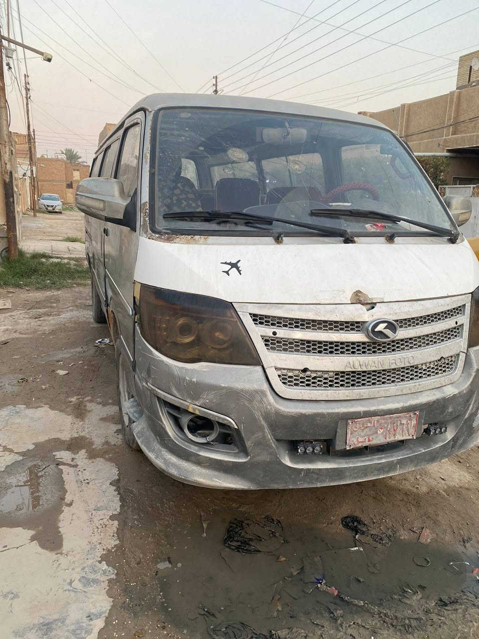 السلام عليكم 
كية فتون الوان للبيع مكينة حاوية جديدة صار 15يوم من شادها كير اكسل حدادية صدر مكفولة رقم احمر بابل مصفرةهيئة وغرامة صاحبها موجود تحويل ثاني يوم سعرها 40مكان بغداد
