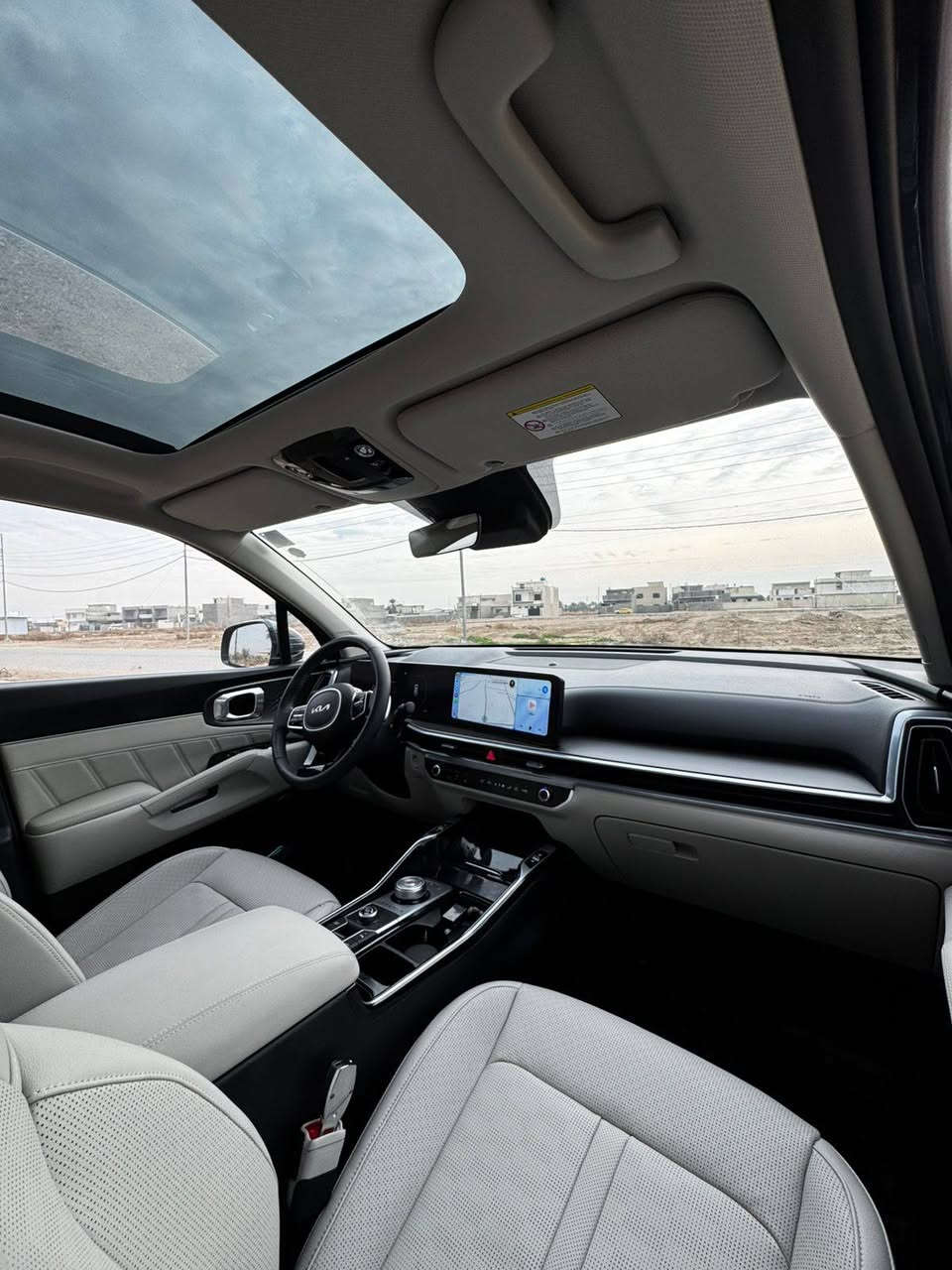 سورنتو 2025 هايبرد  زيرو 
ضمان شركه نيم  فول مواصفات
بانورما 
تدفئه وتبريد كشنات 
أربع كامرات 
كير موس
بصمه عدد 2
أناره داخليه
جلد
داخل vip
ويل 19
بعد هواي مواصفات
. رقم صاحب سيارة ***********
