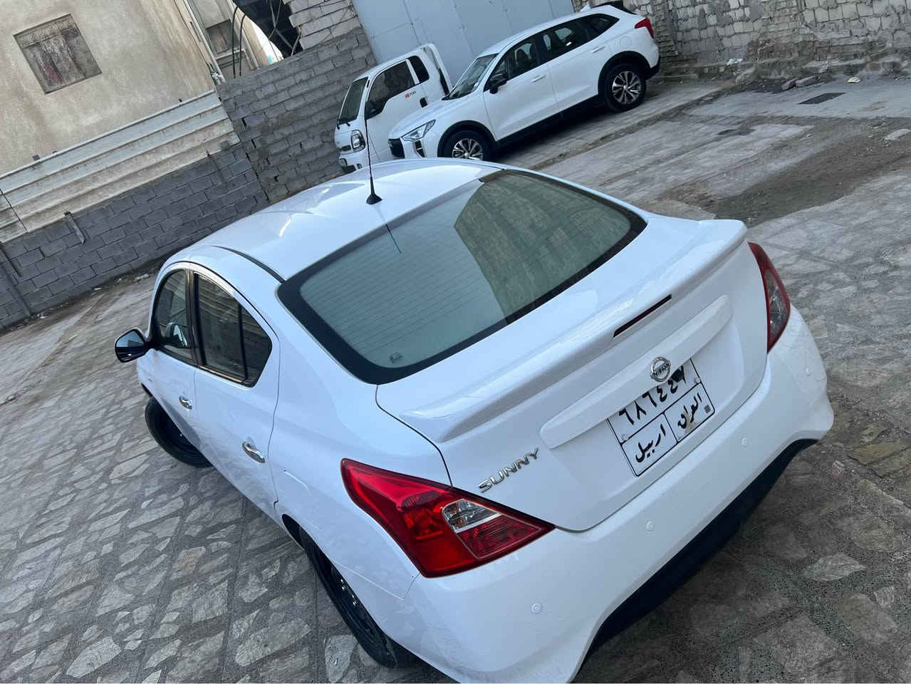 سلام عليكم للبيع نيسان صني مديل ٢٠٢٢شاشه كامره تحكم سترين حاكيه حساسات خلفيه يدات نيكل مواصفات صني حلوه ماشيه ١٠٠ ستخدام شخصي تخم تاير جديد مانقصهه اي شي مكينه وكير حداديه تاير  جاهزه احله من صور رقم اربيل اتريد تحويل او وكاله مضمون سياره لاصبغ لا تبديل لافتح  بيه ضربه بالدوسه كلش بسيطه  باقي كفاله مكاني بالبصره شط العرب رقم *********** سعر ١١٥ Singapore
