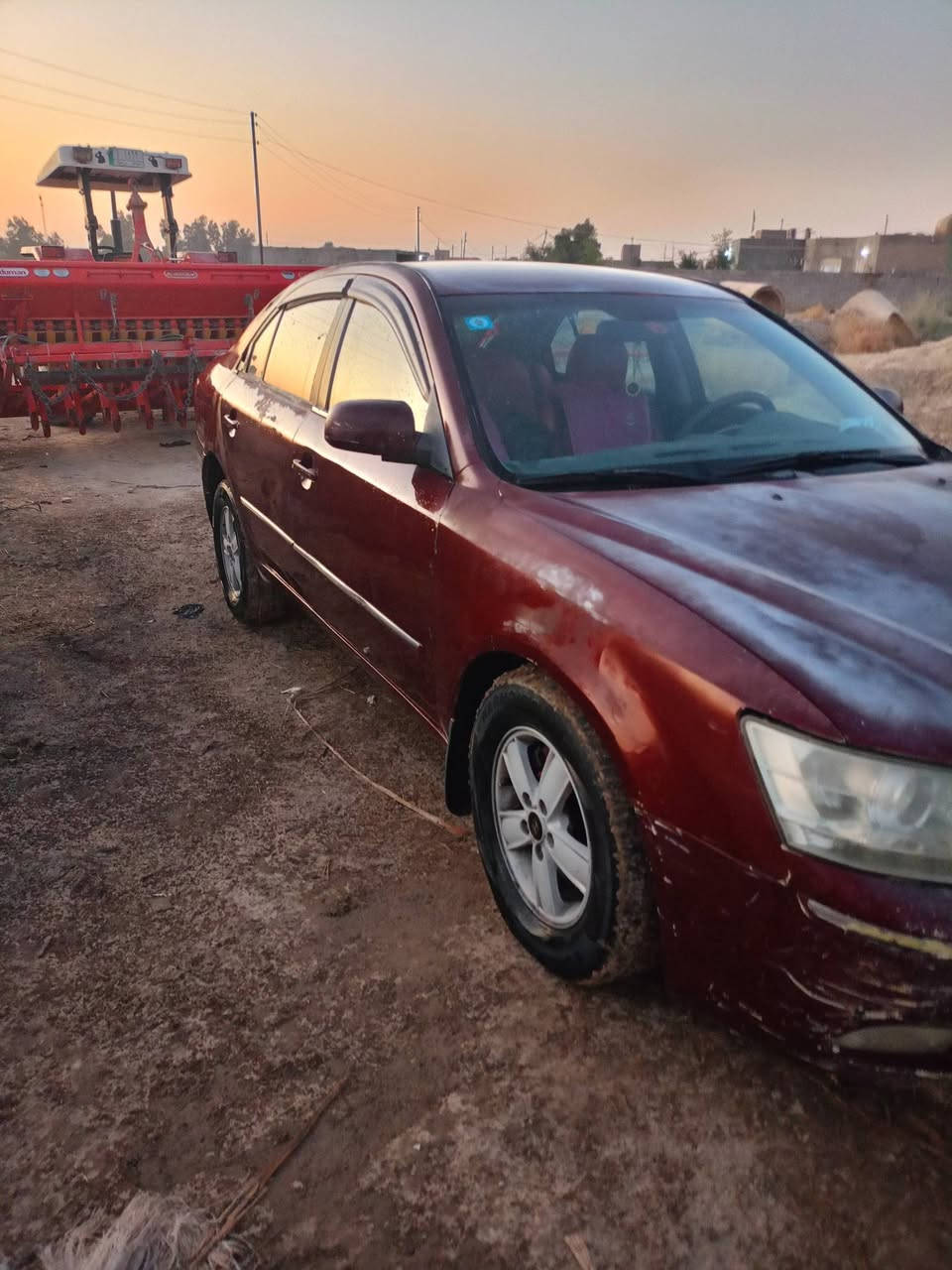 سلام عليكم
سيارة للبيع سوناتة 2010
خليجي مكينة 2400
سيارة جاهزة مداور ثاني يوم 
تبريد حدادية 
رقم ناصرية 
مكاني ناصرية قضاء الدواية 
للستفسار اكثر ***********
