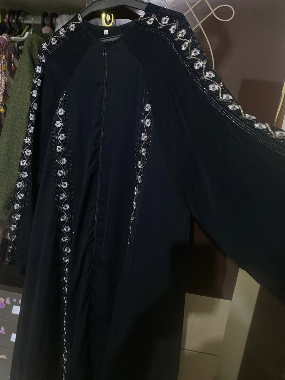 جبه  ما ملبوسه ولا مره جديده سوادها فاحم اريدها ب 20 مكاني بغداد اكو توصيل


**إذا كنت صاحب هذا الإعلان وتريد حذفه لأي سبب، رجاءا أرسل رسالة إلى الدعم الفني**