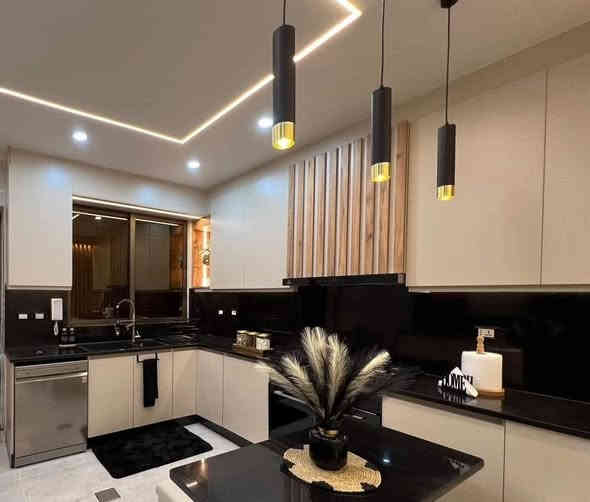 الترتيب و الجمال 😍😍

💙

كل التفاصيل موجودة بهذا المنشور للي يحب يستفسر عن العمل 👇🏼👇🏼👇🏼👇🏼

🧤مصداقيتنا و ياكم خلتنا بكل فخر نكول ماكو جودة مثل اللي احنا نشتغلها ونقدمها الكم  💙💙 

شركة المعين للمطابخ التركية يقدم لكم كل ما هو جميل و فخم و بأعلى جودة وبصناعة عراقية وبخبرة اكثر من 20 سنة في صناعة المطابخ 

 🕶️ و شرط الضمان يمنا مفتووووح 

☠️الداخل المنيوم تركي 🇹🇷 ثقيل محشى بالخشب الالماني أو الحديد يو 🇩🇪مع استخدام خشب الـ HDF التركي 🇹🇷 عالي الجودة والمقاوم للرطوبة 🚫

يكون ارتفاع الملحق 1 متر مقسم إلى 3 طوابق ينطيكم مساحة وحرية بالخزن كلش مريحة 💸

⛑️ يتم تقوية الرفوف الداخلية بالجسور الالمنيوم الثقيلة مما يسمح بتحمل كاااافة الأوزان ،،، 

 بالنسبه للسعر ( بعد التخفيض  ) 

يكون سعر المتر الأرضي 180 الف 

سعر المتر الملحق 180 الف 

سعر المتر الكوارتز الطبيعي الاعتيادي  150 الف

سعر المتر الكوارتز الطبيعي ابو الدمااار 175 الف 

📌📍 العنوان ديالى - بعقوبه - التحرير -    الفلكه الأخيرة بتاجه شارع الجاهزة 

كل الأيام متواجدين من 9 ص إلى 7
عدا يوم الجمعة ويفضل الحجز مسبقآ 💙

***********
