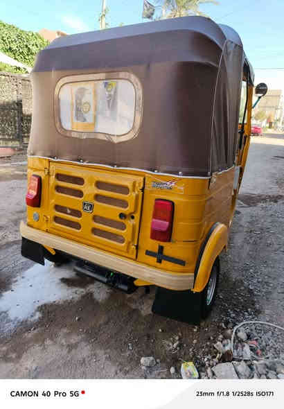 سلام عليكم تكتك موديل 20شهر 10 كير مكينه اكسل كفاله تجفيف شركه لا تبخير ولا تنقيص جادر جديد دوشمه جديده باتري جديد خياس مابيه دوس بلاديه رقم سنويه تحويل ثاني يوم كهربيات كله شغاله اي نقص مابيه 6400وبيه مجال شراي اتصل مكلف بلنشر ***********
