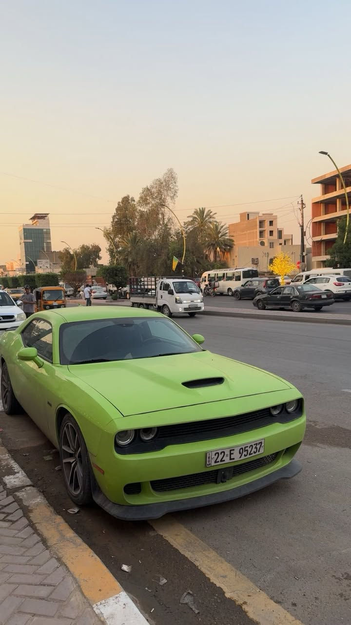 دوج جالنجر (Rt) 2023 Last call سوبر تراك باك
فول مواصفات عدا الفتحه 🔥
ماشيه 20 الف ميل 
المواصفات مري قلاب 
نظام تحديد مسار 
رادار جانبي + رادار جوانب 
حساسات خلفيه 
شاشه كبيره تدعم Apple carplay
هيتارات بلمرايا 
هيتر ستيرن 
تدفئه تبريد بلمقاعد 
كشنات كنتارا كهربائيه 
لانج كانترول 
ستيرن كهربائي
خزن ميموري للمقاعد
دبلات ولويات مال SRT صفر بلادي
مري عاكسه للضوء 

الاضافات 
شوته رياضيه JLT 
 
الحادث بسيط جداً موضح بلصور 
الايرباك مرجع سستم 
وبيها 3 بوارد خفيفه 

مكان السياره بغداد القاهره 

للاستفسار 
***********
***********
