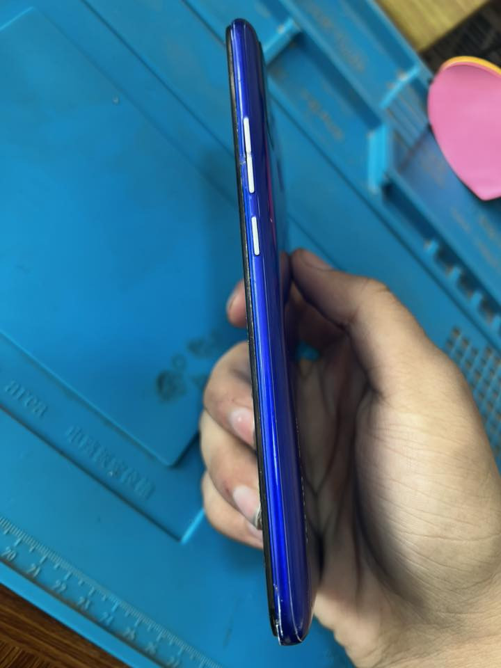 السلام عليكم 
للبيع تكنو سبارك 6 go السعر 50 الف الجهاز مبدل شاشة فقط
المكان: (بغداد/ ابو غريب / خان ضاري) لايوجد توصيل
للاستفسار: *********** واتساب
