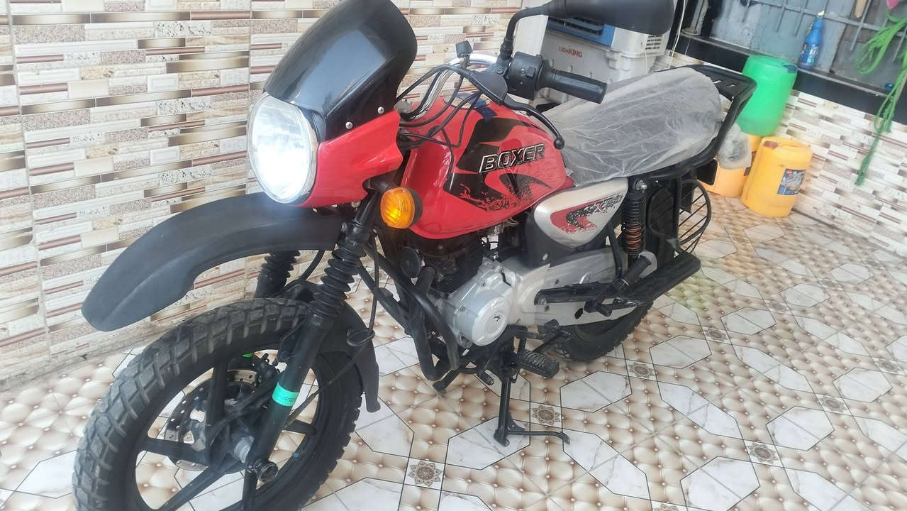 السلام عليكم بوكسر للبيع مديل 2022  متواجد خاص راسل وبلخدمه


**إذا كنت صاحب هذا الإعلان وتريد حذفه لأي سبب، رجاءا أرسل رسالة إلى الدعم الفني**