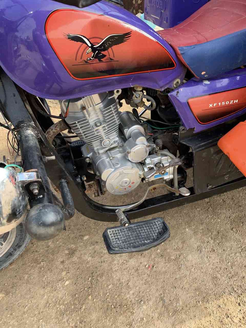 للبيع ستوته نضيفه موديل 2023  برغي ماناقصه اصوليه كربلائيه  مداور ثاني يوم محرك مامفتوح  السعر 2400 .. رقم ***********
