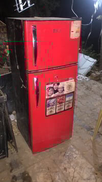 بعده بجيسه ١٢ قدم 07772802289