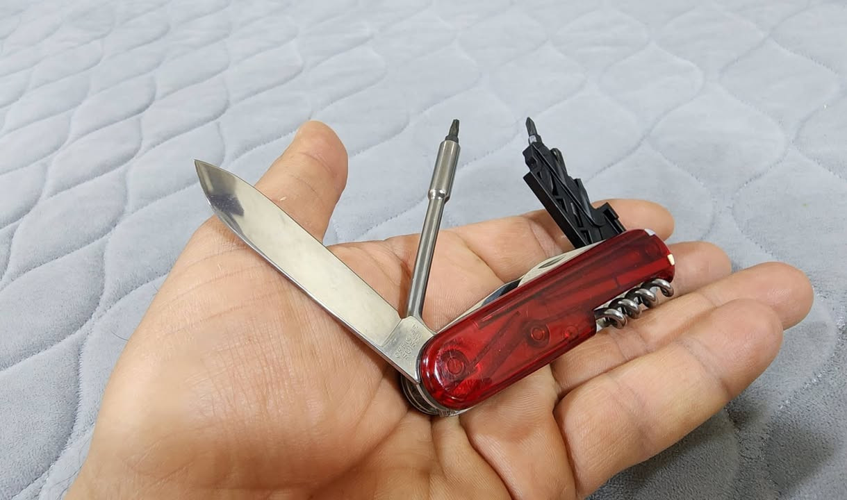 ماركة اويلي يابه😂


**إذا كنت صاحب هذا الإعلان وتريد حذفه لأي سبب، رجاءا أرسل رسالة إلى الدعم الفني**