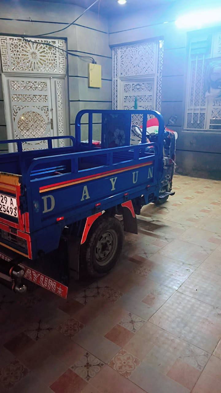 السلام عليكم ستوته للبيع موديل2020رقم وسنوية بسمي تحويل ثاني يوم ستوته خير من الله  كهربائيات كلها شغاله محرك توني شاده سعر3 وبيها مجال مكاني واسط نعمانيه ***********
