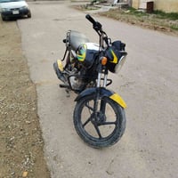 👋🩷   بوكسر موديل 20 محرك مجفت جديد دراجه نضيفه ومرتبه كهربائياتها كلها...