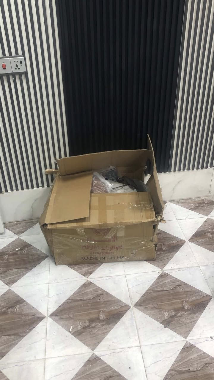 غراض حلاقه جدد مامستخدمات بس تفتح كرسي بلكارتون ومرايه لد وفاترينه ب٤٠٠


**إذا كنت صاحب هذا الإعلان وتريد حذفه لأي سبب، رجاءا أرسل رسالة إلى الدعم الفني**