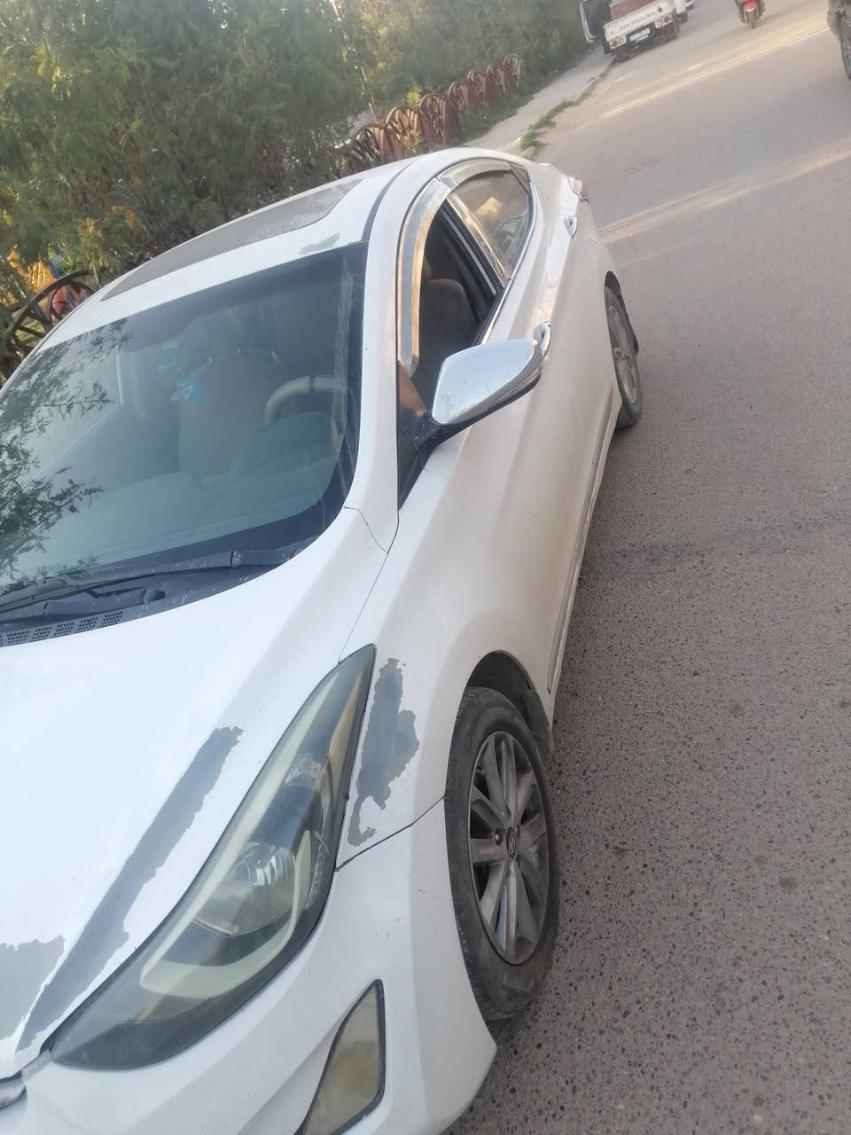 سلام عليكم النترا ١٥ خليجي فول عده بصمه سياره بيهه ملاحضات بسيطه اريد اراوس بكورلا  الي عنده ليقصر اكون ممنون هذا رقمي ***********
