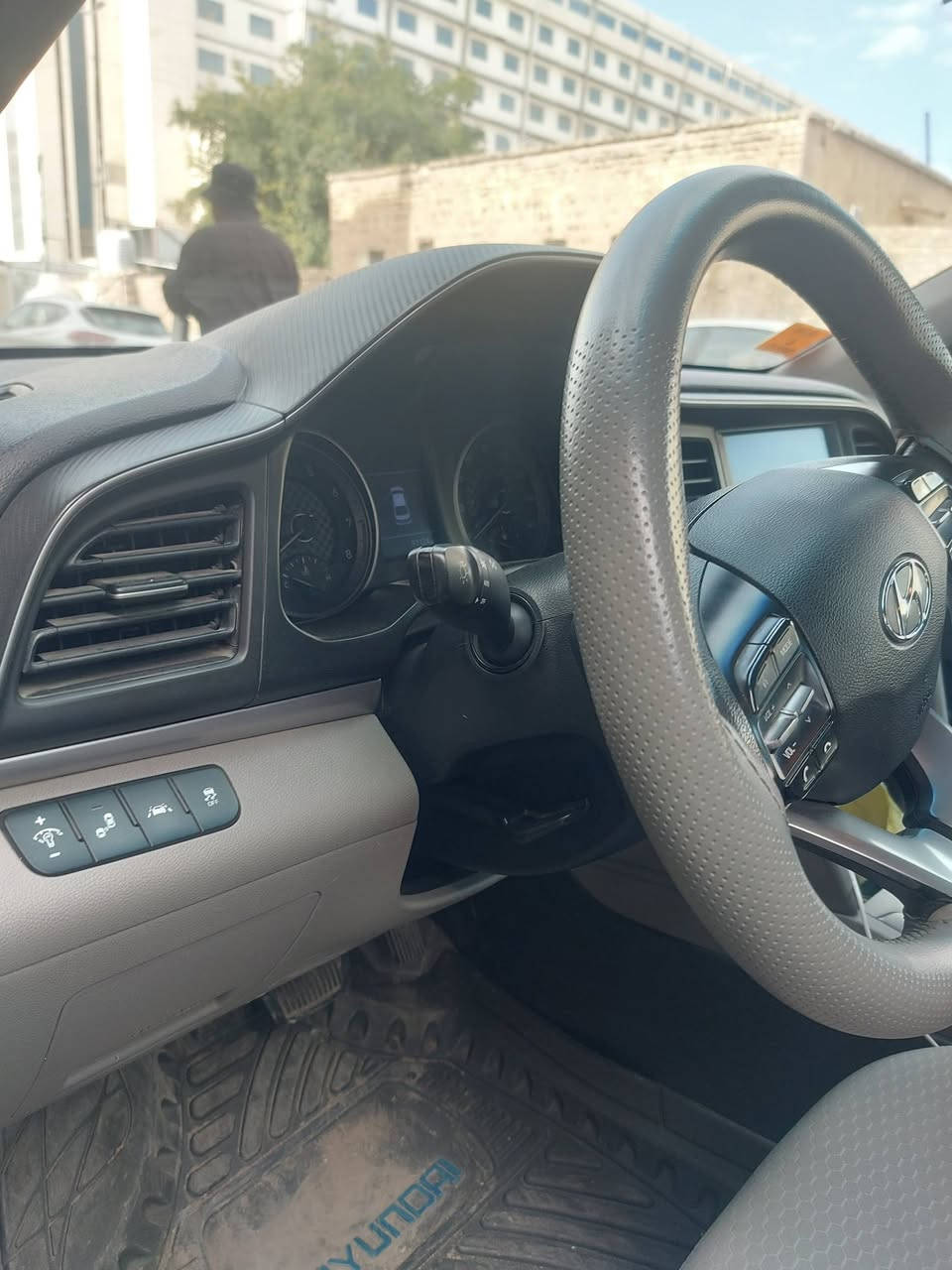 سلام عليكم النترا ١٩ امريكي نص فول سونار ولموصفات بل منشور رقمه اربيل نكليزي سعره ١١٥ مكاني النجف بنيد بي جراد سياره ماشيه ٨٠ الف  ***********
