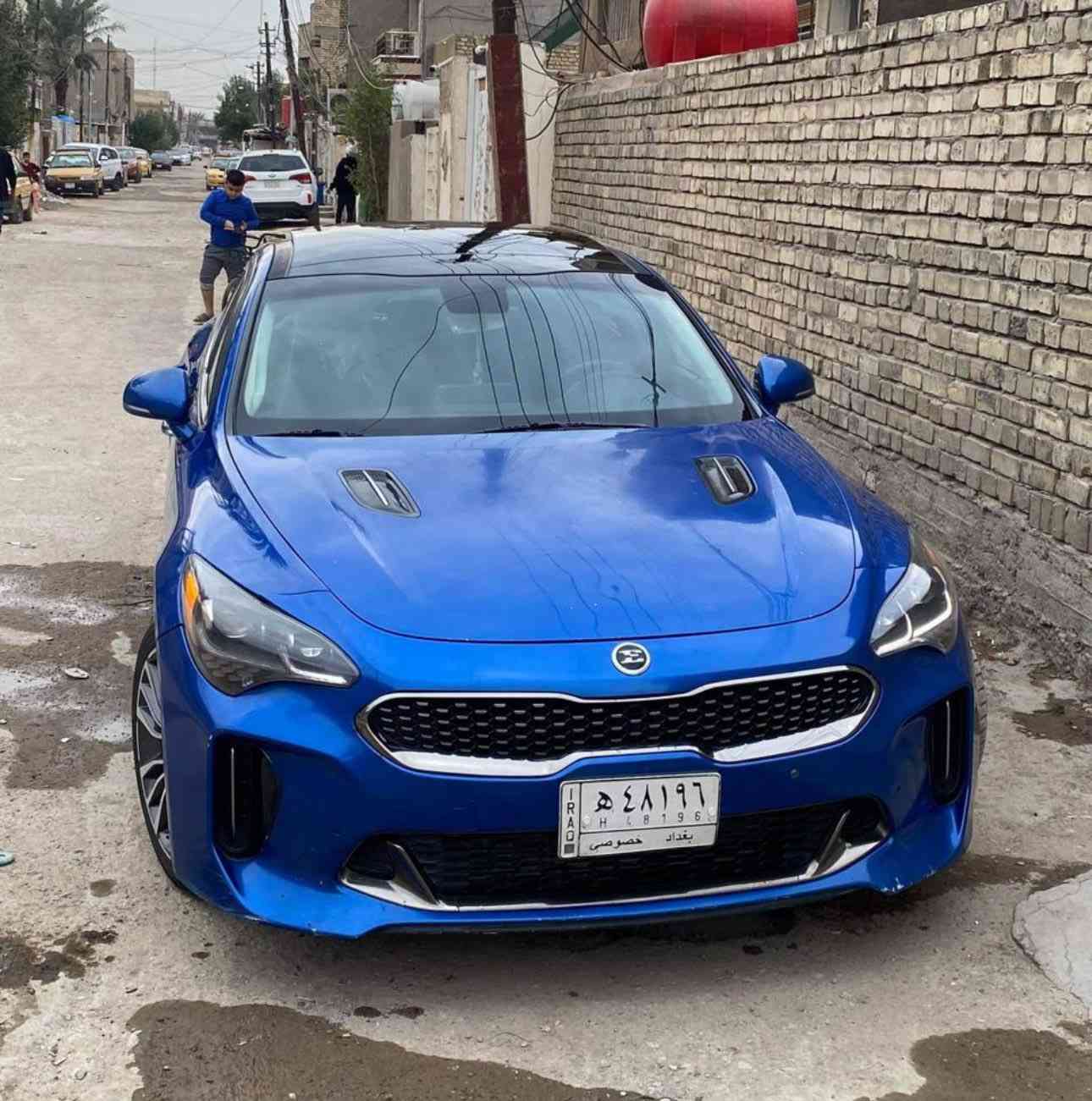 السلام عليكم 
ستنكرر موديل 2018 للبيع رقم بغداد 
فول مواصفات بانوراما 1 /1  
محرك 4 سلندرر تيربو 
السعر 13.500 
للاستفسار اتصل ***********
