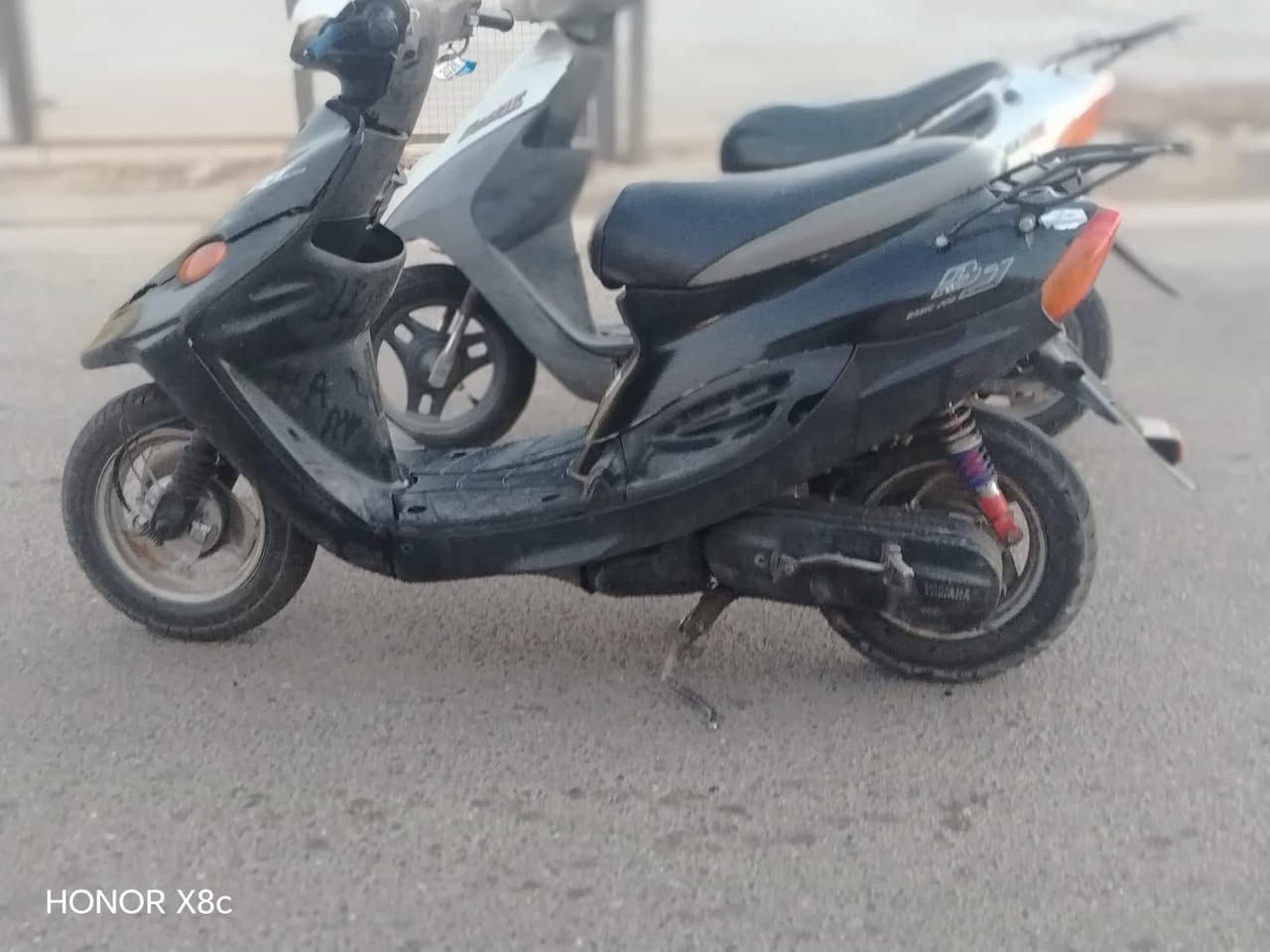 ام تسعه للبيع الدراجه أوراق اصولي تحويل شوكت مايعجبك مكينه ناعمه مفتوحه بس بستم شلعه ومعدل تخبل نكره وحده شوكت ما تجي وين ما يعجبك ترايك سلف شغال عوزه باتري لايت بك لايت كلها شغاله اشاير شغالات السعر 275 وبيها مجال مكاني ميسان حي الجامعه الرقم الهاتف *********** اتصل وتدلل
