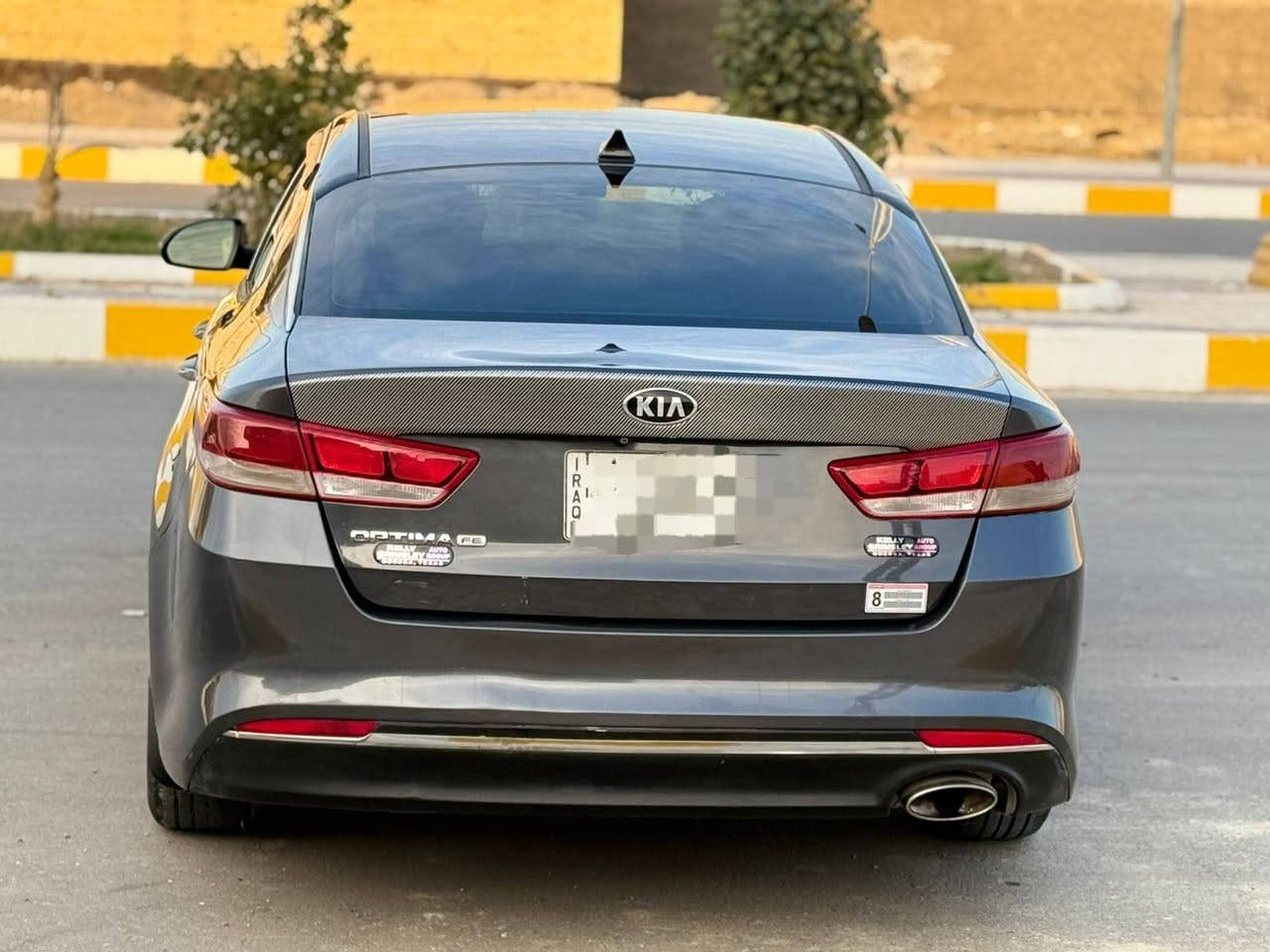 السلام عليكم
اوبتيمه موديل 2017  ذي قار بسمنه سنويه لغايه 2028
السياره وارد امريكي ضررها جاملق وبابين
بدون ضرر داخلي والباقي كفاله
موصفات نص فول
مكينه 2400
ماشيه 115
السياره مكينه كير تبريد حداده على وضع الشريكه اي نق مابيها وشرط احلا من صوره 
العنوان البصره
السعر 115
رقم ***********
رقم *********** البصرة, العراق
