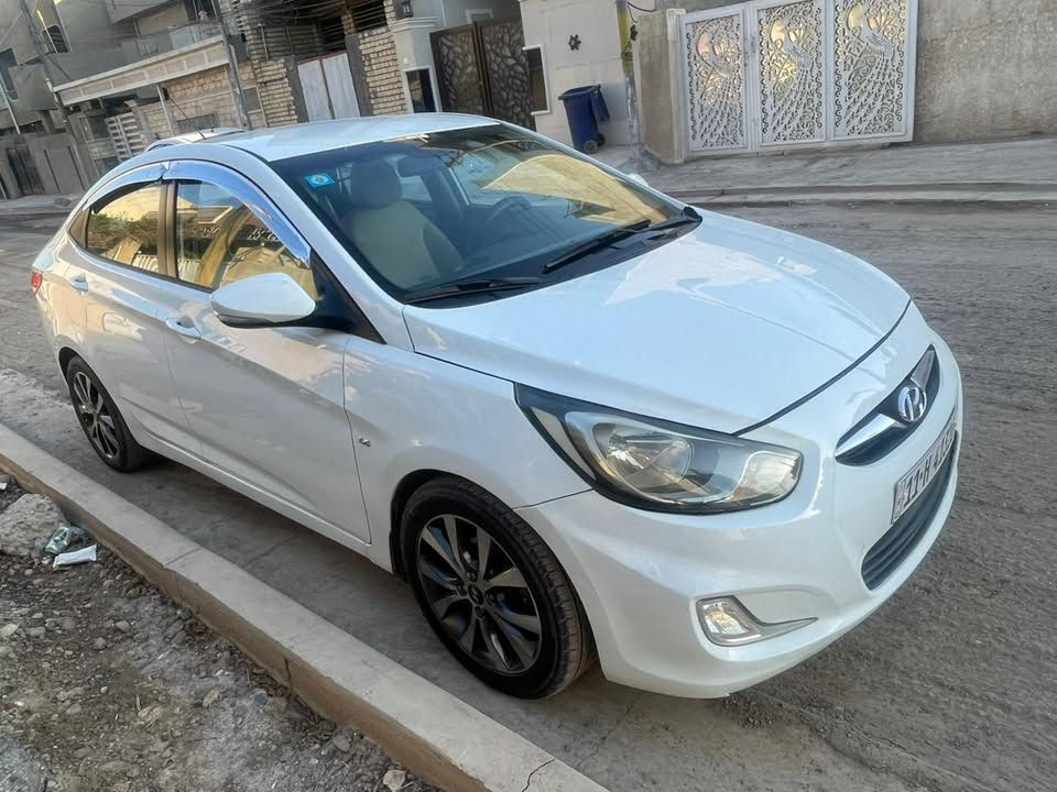 اكسنت 2011خليجي محرك 1600
محرك وكير فول السونار  بالصور  سنوية باسمي لحد 2030 السعر 85
بيع او مراوس  ***********  مكاني بغداد
