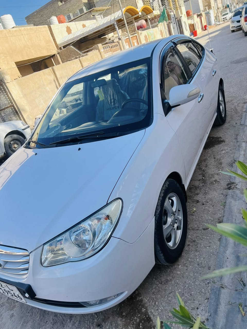 النترا ١١جديده مكفوله رقم نكليزي سعر ١٢٠وبيه مجال لاستفسار ***********نجف
