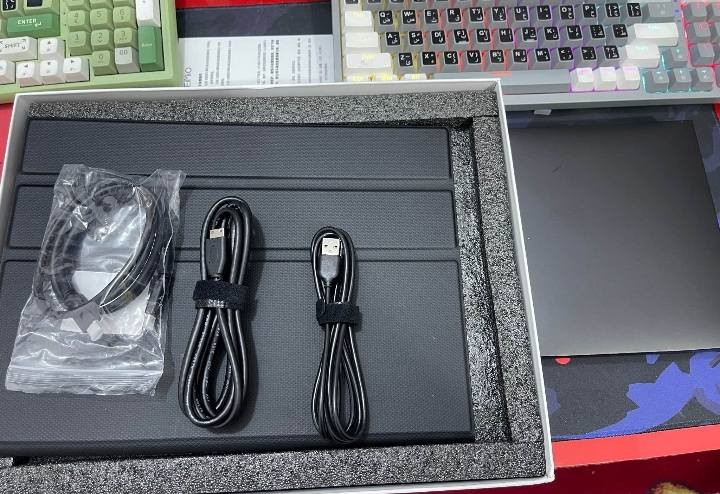 متوفر شاشات بهاذا الشكل السعر خاص


**إذا كنت صاحب هذا الإعلان وتريد حذفه لأي سبب، رجاءا أرسل رسالة إلى الدعم الفني**