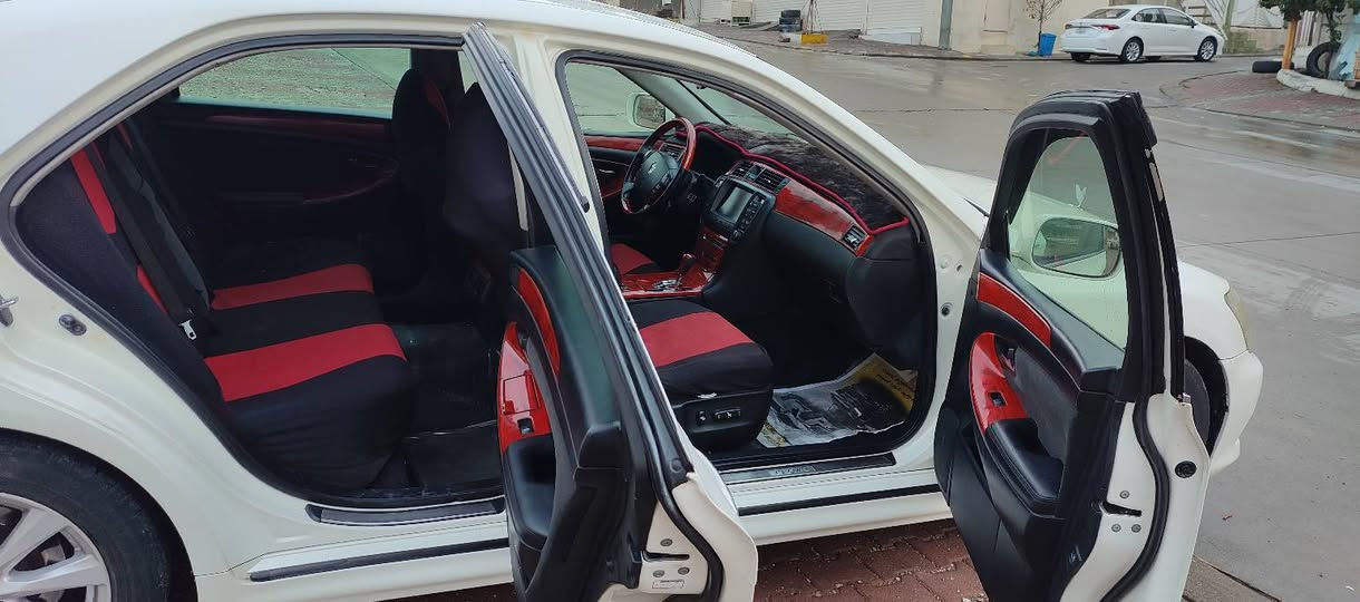 سەرە تابەناوی خوا 
شاهینە موس
 بەسمە ڕەساسی
گەورە بە بجوک
2007 مانگی 10
3دووگمە 
شاشە 
سوکان ڤولۆم 
حاسە پاشو پێش
تەبرید ساردووگەرم 
ئاوێنە کارەبای
کوشن کارەبای 
بریکی بەسراوە 
جامی پاشو پێش
چاکراوە
4تایەی لوک 
250مەسرە فینییە
***********
***********
