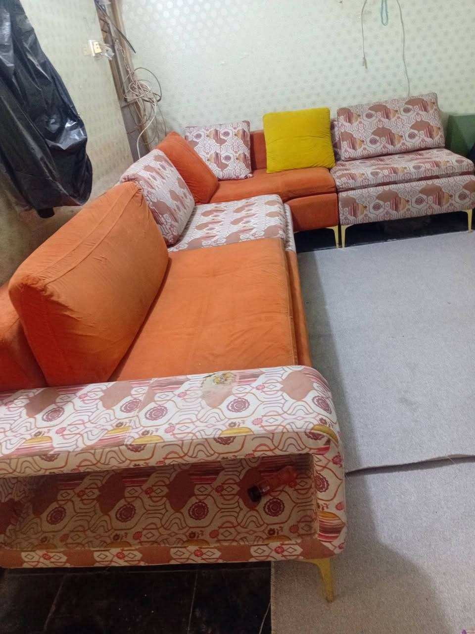من رخصة مدير الكروب متاح تخم هول تركي ٧مقاعد ب١٧٥ بي مجال
بغداد حي العدل ***********
