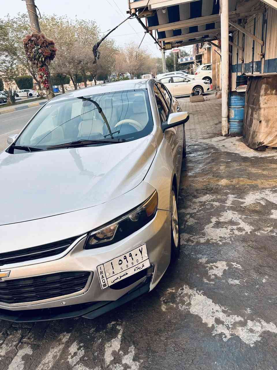 للبيع او المراوس
شفروليه ماليبو (2018)

لون سلفر
دواخل لونين أسود وبيجي
ماشيه 122000 ميل

الحادث
جاملغ السائق بيه ضربة خفيفة موضحة بالصورة
صبغ جاملغ أمامي عدد 2
ولبنيد رش بدون ضربه

المواصفات
كرسي السائق كهرباء
تدفئة وتبريد شغال
مثبت سرعة
شاشة كبيرة تدعم أبل كاربلاي
إشارات مرايا
تخم تاير جديد
لسياره صايرتلها ادامه كامله 
تجي تشغل وتروح

المحرك والكير والشواصي مكفولات
حجم المحرك 1.5 توربو
رقم السيارة كربلاء تحويل ثاني يوم
مكان السيارة كربلاء

الـسـعـر 105

مكاني: كربلاء
للاستفسار الاتصال على: ***********
