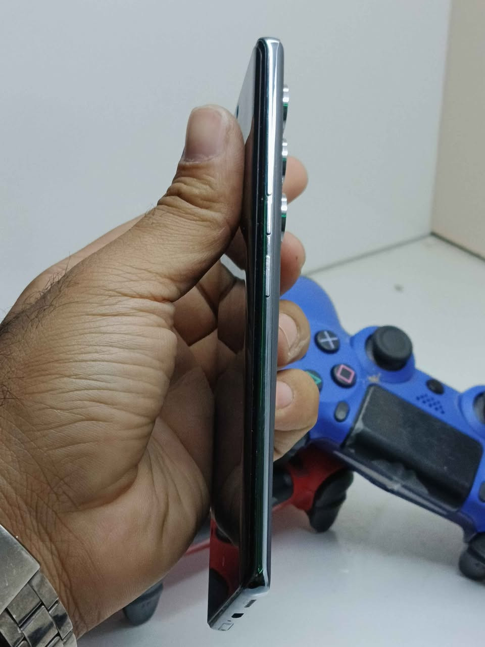 تكنو كامنون 40 برو فايف جي 
ذاكره  256 ورام 12 مكفول ملحقات كامله بيجي 90 فريم نظافته 100% للبيع مكاني بابل محاويل وتوصيل متوفر لكافه المحافظات للاستفسار *********** واتس اب متوفر المصيب, بابل
