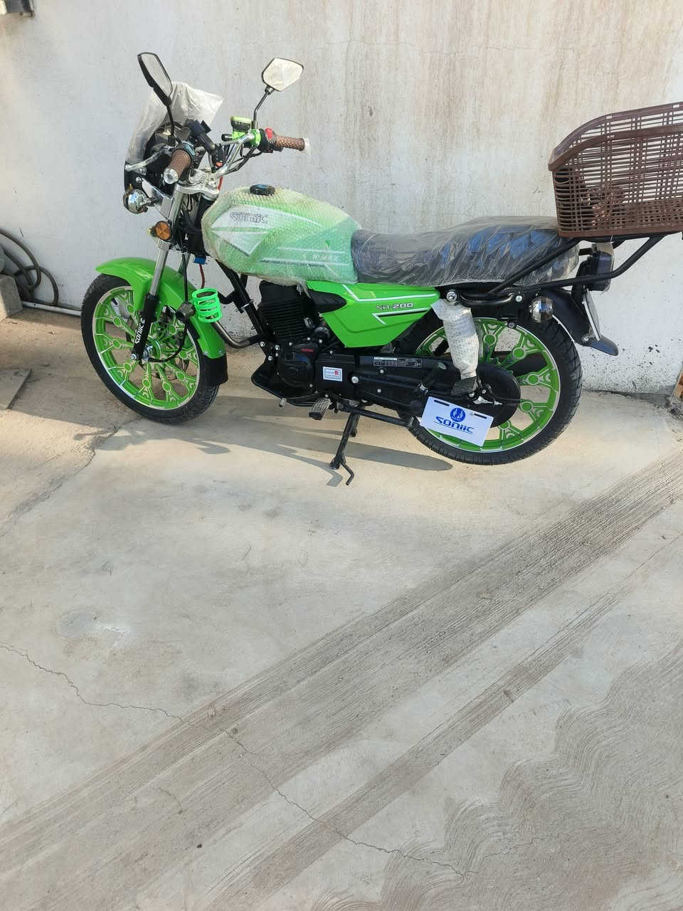 السلام عليكم موطور موديل 2026 للبيع
موديل 2026 جديد صار اقل العشره ايام من اخذته ماشي ٥٠٠ جديد شرط كله بلادي السعر 970 وبي مجال سبب البيع الضروف الخاص مفتوح والرقم *********** وحياكم الله
