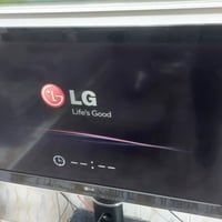 ٤٢ إنش • LG • صناعة كورية