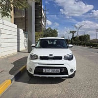 كيا سول • وارد امريكي • خلفي تالف