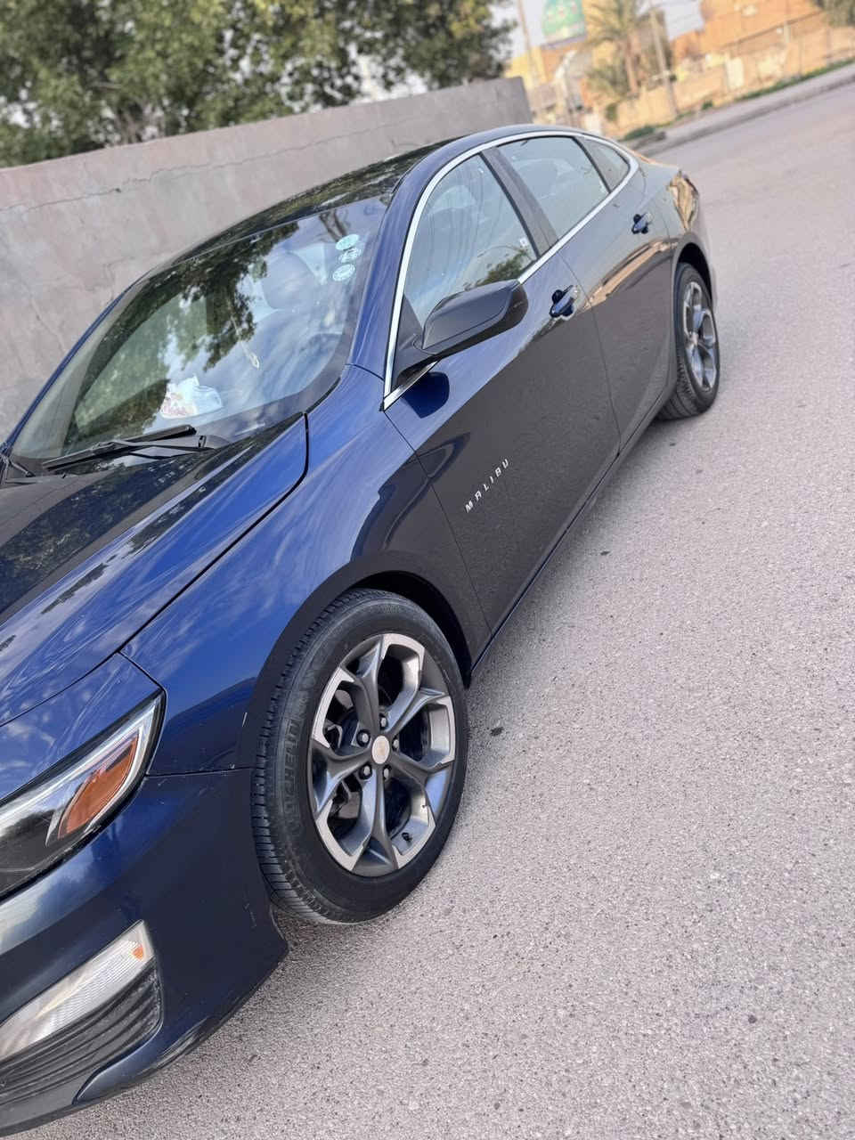 السلام عليكم بيع سريع ومناسب 
ماليبو 2021 حادث فقط جاملغ بدون دواخل والباقي مكفول بجم كبس  رقم اربيل هزه وفحص جديد صور الحادث بل منشور مع السونر 
السعر 113 
العنوان واسط العزيزية/*********** @إشارة
