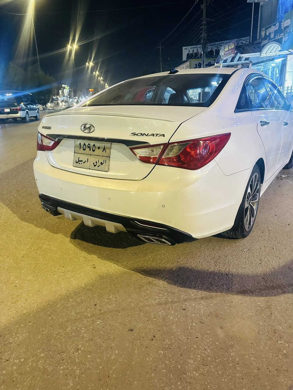 السلام عليكم
سوناتا 2011
مكينة ٢٤٠٠ 
بيها بنيد وجاملغ وباب ملاون صبغ 
السيارة بيها تراي جديد من كلشي 
كير مكينة حدادية تبريد فول 
مكانها النجف الأشرف 
السعر 103 
***********
