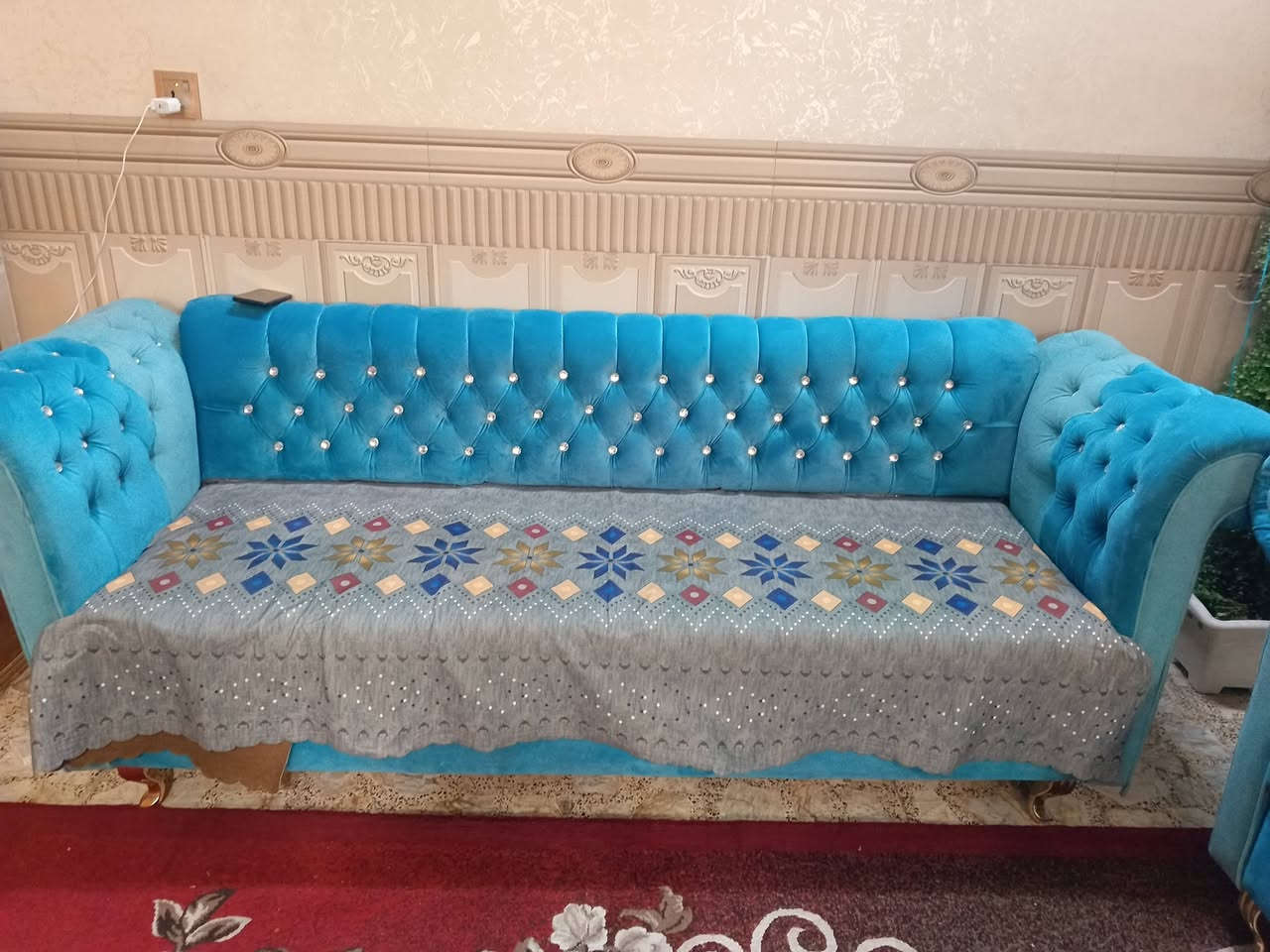 سلام عليكم غراض للبيع للاستفسار عل رقم الهاتف ***********
