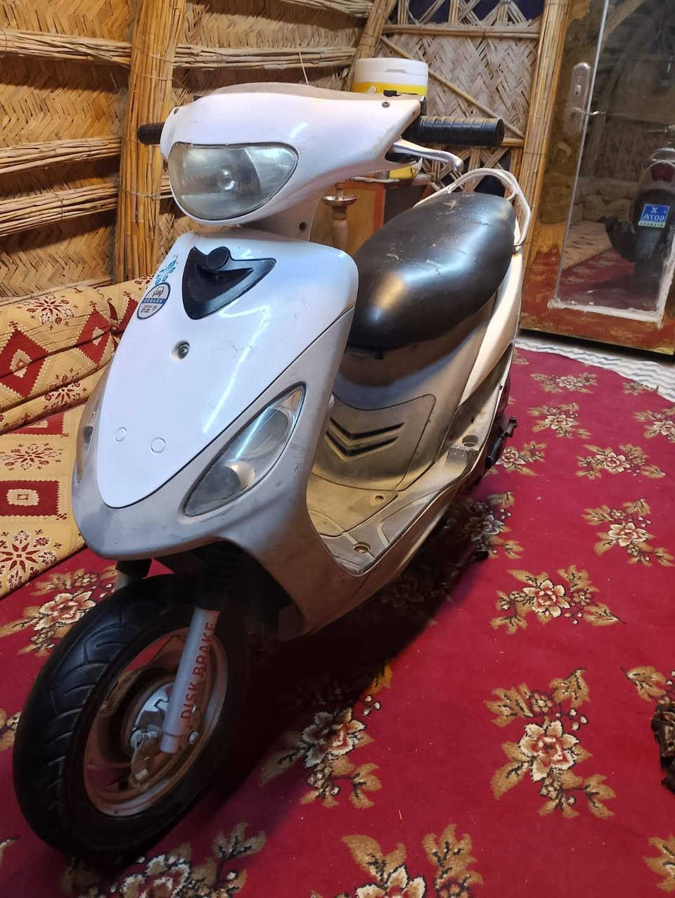 سلام عليكم دراجه ماكس حلوا ونضيفه تجي وشوف مفتوحه ولفات دراجه كامله كلشي شغال بيه سلف هندر مكاني قضاء المدينه الهوير السعر 650 وبيه مجال


**إذا كنت صاحب هذا الإعلان وتريد حذفه لأي سبب، رجاءا أرسل رسالة إلى الدعم الفني**