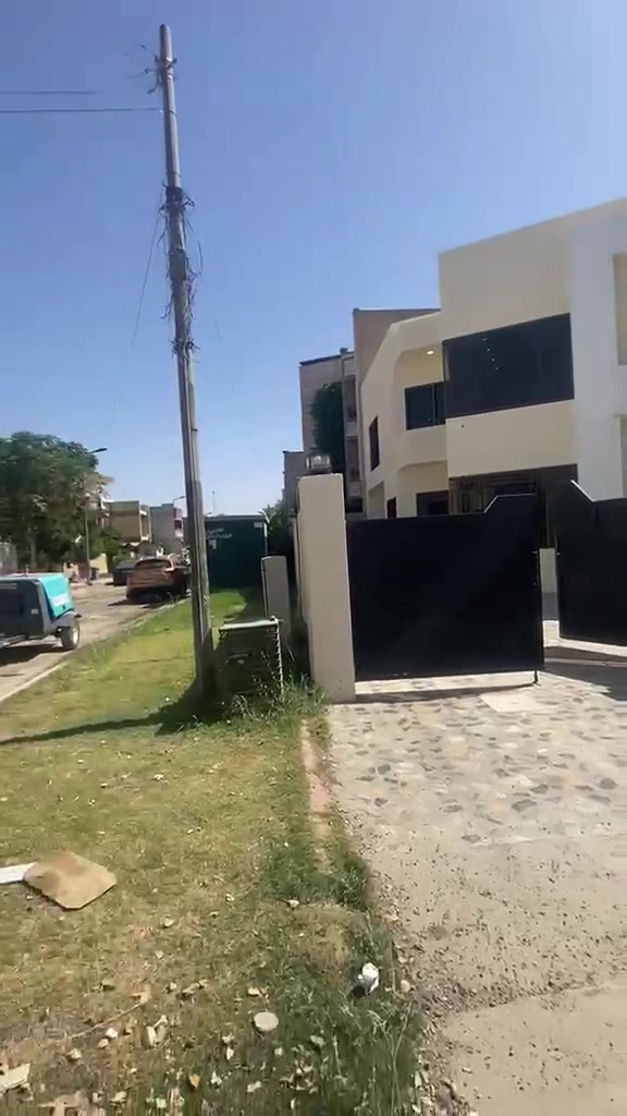 سلام عليكم
ايجار تجاري فقط شركات ااو استثمار بغير اشياء ✅
ايجار البيت 29 ورقة بل شهر بل اضافة مقدمة سنة ✅
تفاصيل البيت كامل داخل الفيديو ✅ 
اذا كنت مهتم في الدار مراسلة الصفحة ✅
اذا كان لديك عقار للبيع او للايجار ماعليك إلى موقعنا الواقع في منطقة العامرية شارع المنضمة مكتب المغرب✅
او الاتصال على رقم *********** ✅ 
حياكم الله جميعاً ✅
