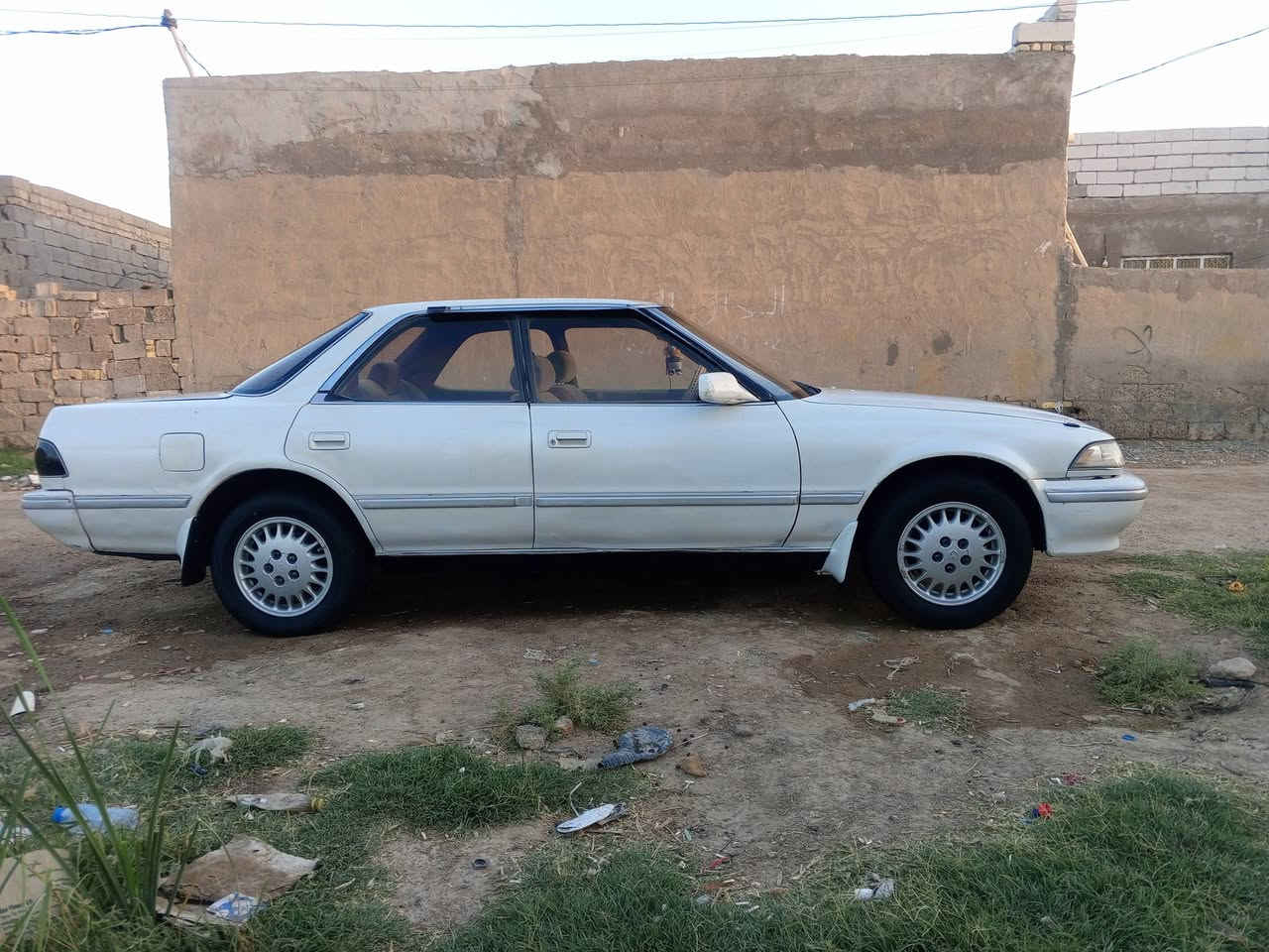 السلام عليكم مارك مسطرة للبيع موديل 1991سياره مكفوله كفاله عامه رقم بغداد تحويل ثاني يوم كهربيات كله شغاله تخم تاير جديد داخلة حلوة سياره جاهزه مال جناي محرك وكير ونجي خير من الله مكان ذي قار قضاء الرفاعي
 اتصل على الرقم  ***********
 رجاء المو شراي لا يتصل
ولا يعلق تحياتي للجميع
