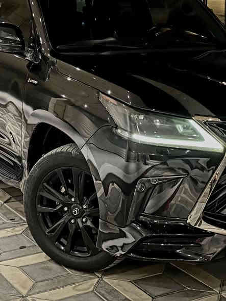 للبيع او مراوس 
لكزز  2020  كورو جديده 
مواصفات الكورو تجي اعلى مواصفات بالكزز 
السيارة ماشية 61 الف كيلو السيارة جديدة وجاهزه 
داخل جلد احمر رادارات فتحة ماوس شاشات 
خمس كامرات جكات كشنات تدفئة تبريد وخزن ميموري هواي مواصفات بالكورو كفاله عامه
باستثناء بارد كولش قليل والباقي كفاله
رقم بغداد ومكانها بغداد السعر 86000 دولار 
( 8 شدات و 60 ورقه )
للإستفسار ***********
