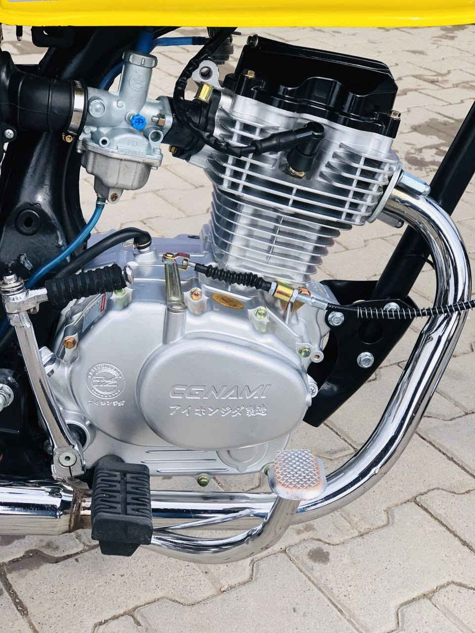 السلام عليكم دراجه للبيع موديل 26 دراجه كلش نظيفه ما بيها اي عيب دراجه بعدها صفر محرك سجي نامي  السعر 700 وبي مجال كلش قليل ***********
