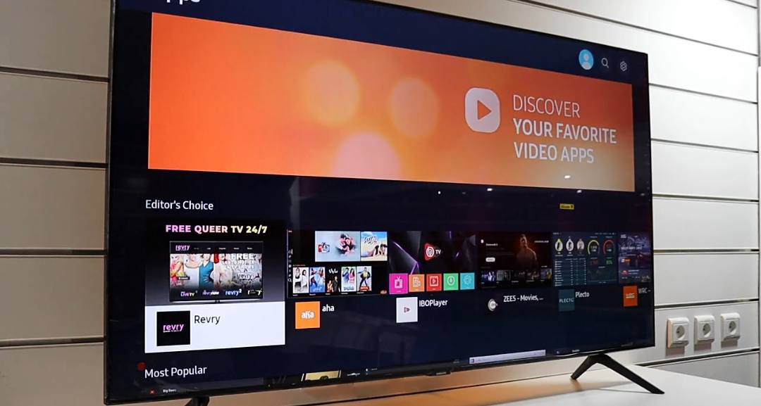 شاشة سامسونك آصلي الحجم 50 سمارات 4k حقيقي
النظافة فول مكفولة من فتح وتصليح اخت الجديده 
السعر 325 الف مكان بغداد شعلة ***********
