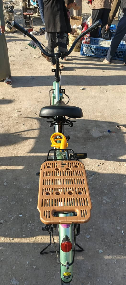 السلام عليكم باسكل بي دي لونه فستقي فاتح
موديل 2020 الباسكال نضافته 90٪ حجم 26
سعره 140 بي مجال حك الجيه مكان نجف حي المكرمه قريب على شارع كربلاء رقم مبايل*********** النجف, العراق
